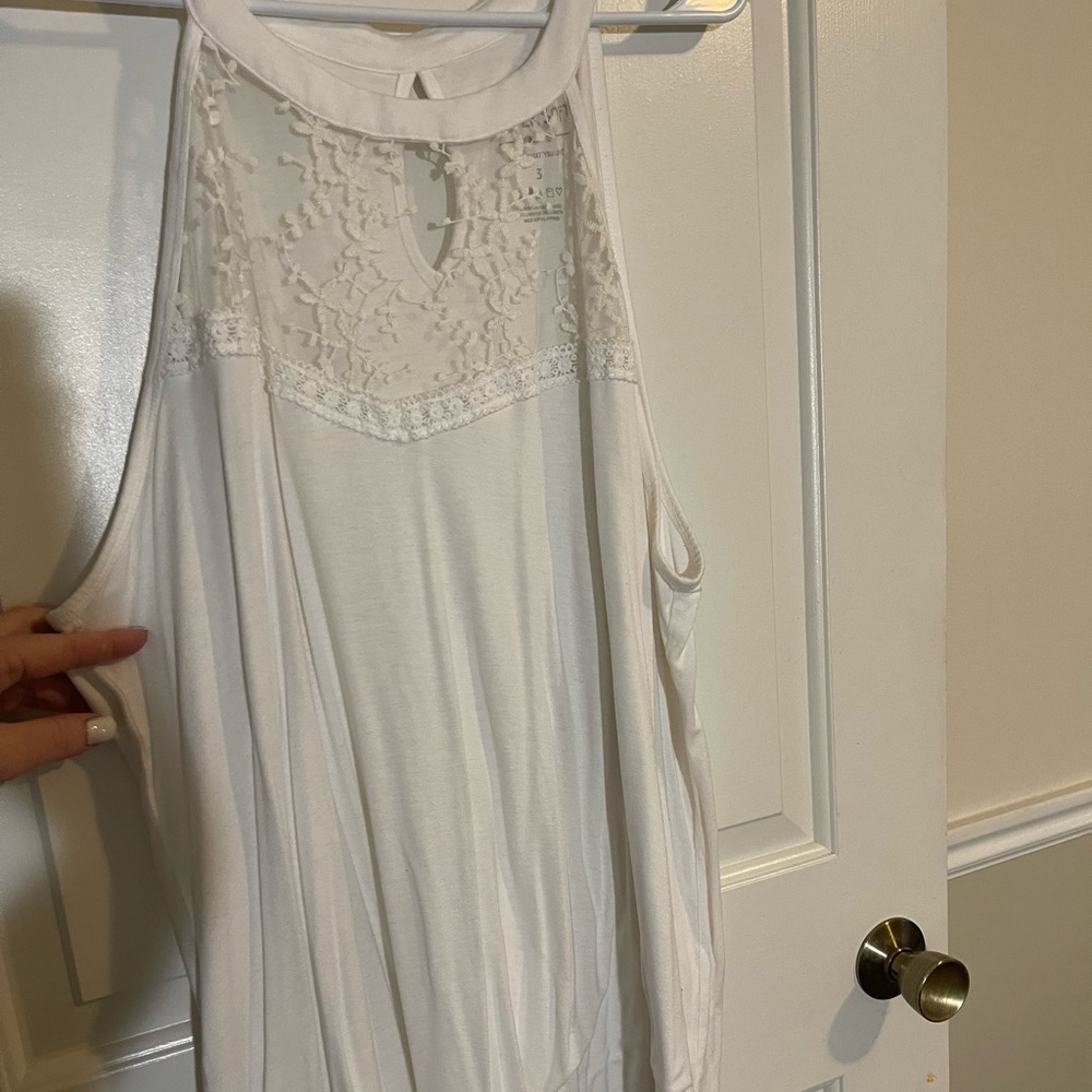 Torrid cream color tank top size 3